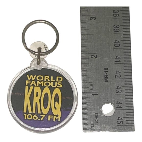 Vintage KROQ 106.7 FM World Famous Radio Station Promo Keychain Los Angeles - Picture 4 of 4